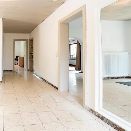 Kronenburg Casa de Férias *