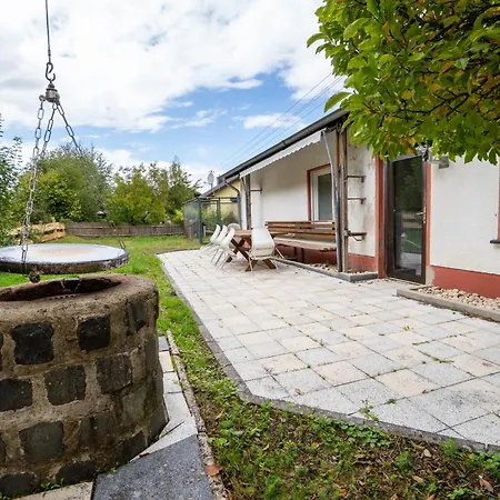 Kronenburg בית נופש