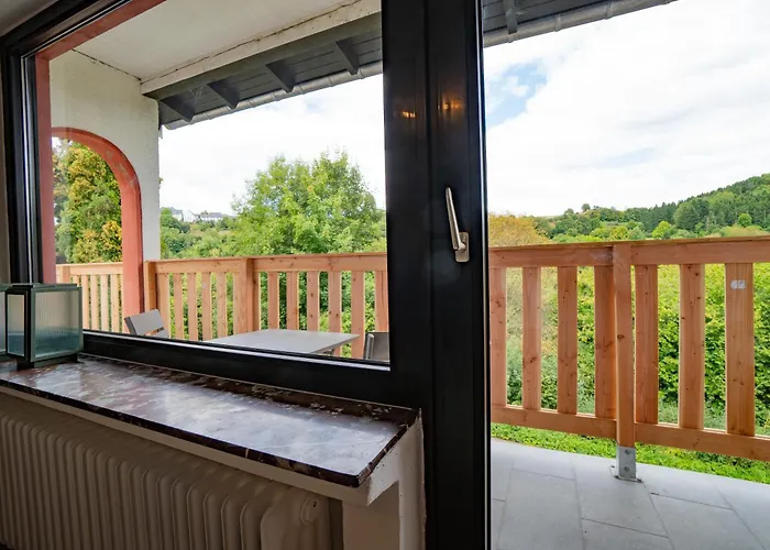 Kronenburg بيت للعطل *